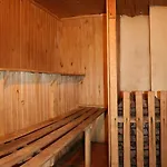 Lesivykh Guest house 3*