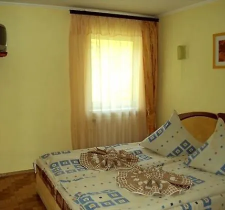 Guest house Lesivykh Slavske